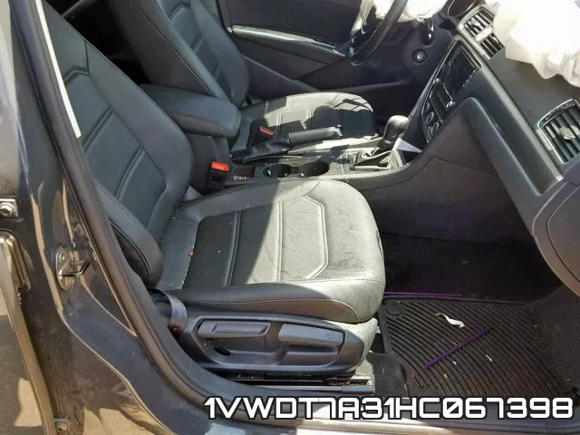 1VWDT7A31HC067398_5.webp