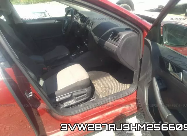 3VW2B7AJ3HM256609_5.webp