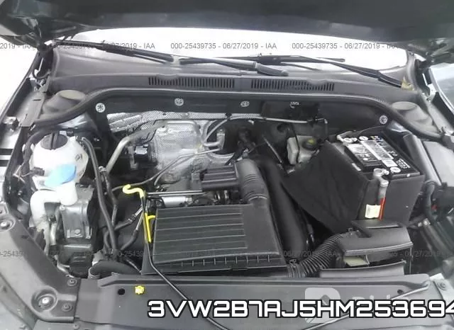 3VW2B7AJ5HM253694_10.webp