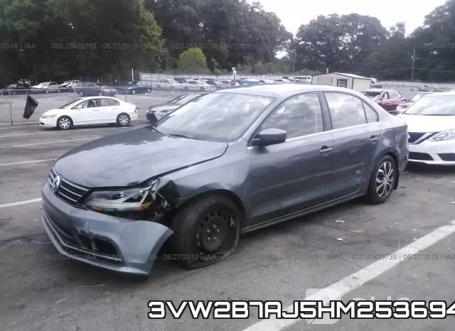 3VW2B7AJ5HM253694_2.webp