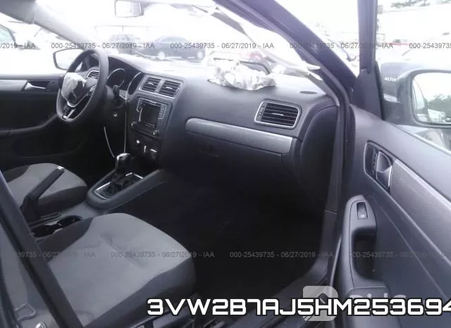 3VW2B7AJ5HM253694_5.webp