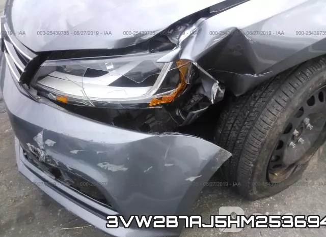 3VW2B7AJ5HM253694_6.webp