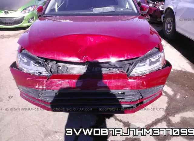 3VWDB7AJ7HM377099_6.webp