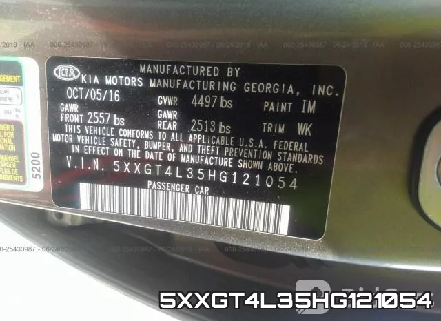 5XXGT4L35HG121054_9.webp
