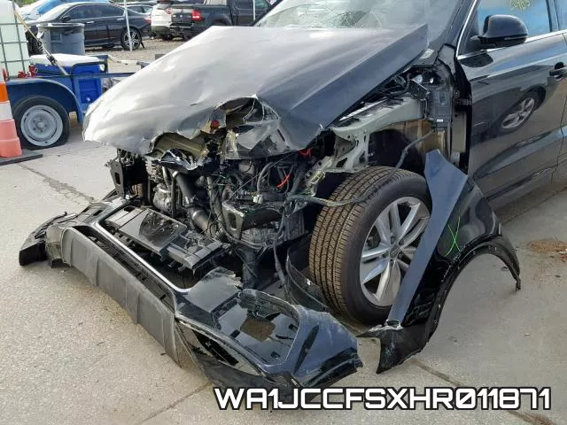 WA1JCCFSXHR011871_9.webp