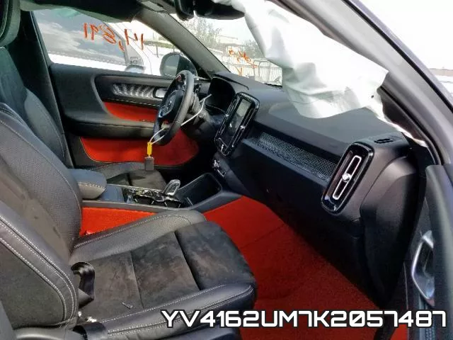 YV4162UM7K2057487_5.webp