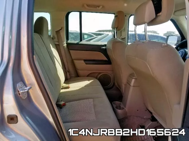 1C4NJRBB2HD165624_6.webp