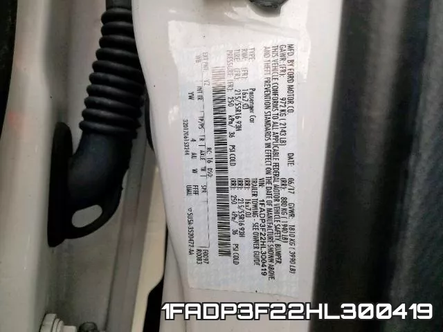 1FADP3F22HL300419_10.webp