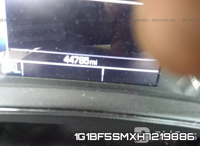 1G1BF5SMXH7219886