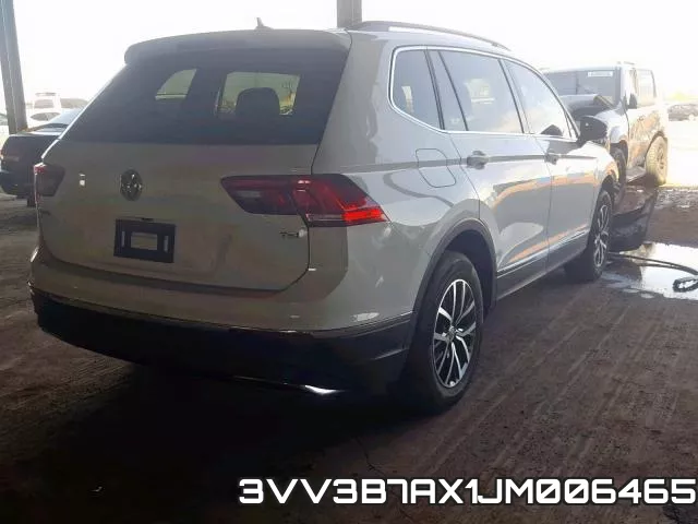 3VV3B7AX1JM006465_4.webp
