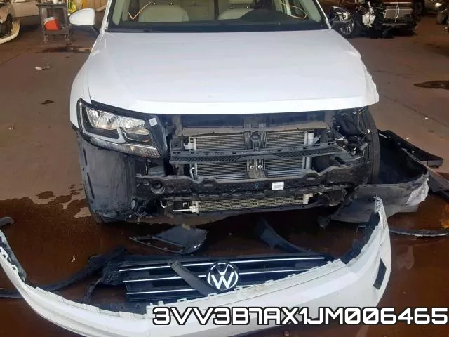 3VV3B7AX1JM006465_9.webp