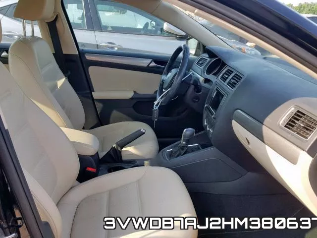 3VWDB7AJ2HM380637_5.webp