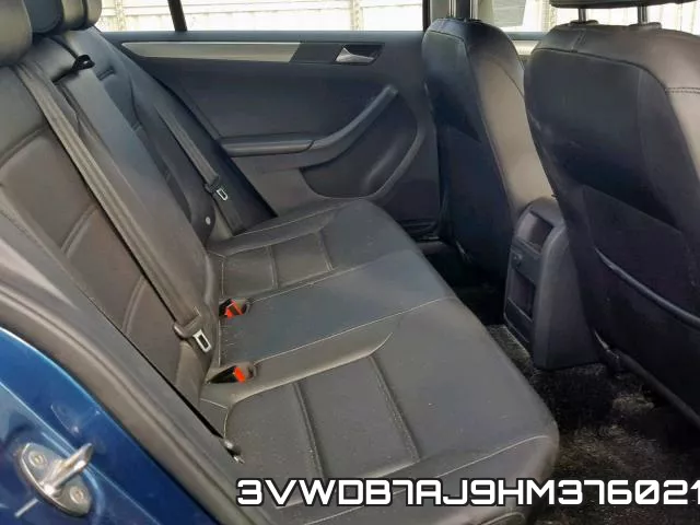 3VWDB7AJ9HM376021_6.webp