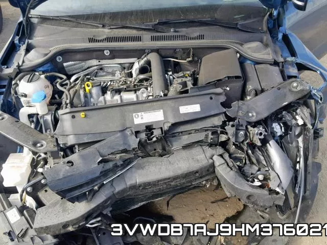 3VWDB7AJ9HM376021_7.webp