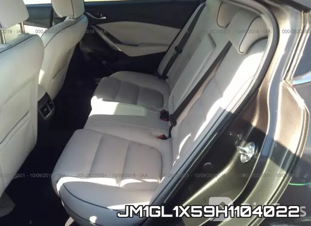 JM1GL1X59H1104022_8.webp