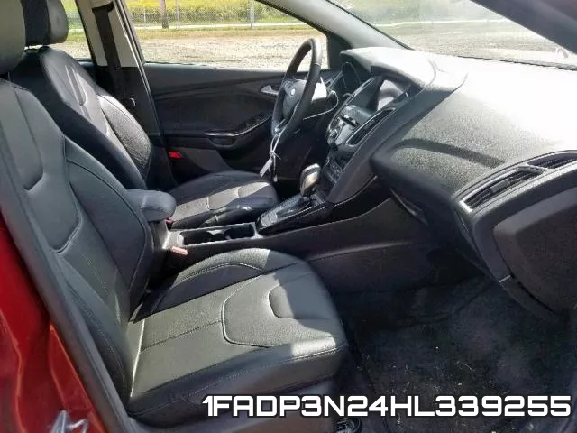 1FADP3N24HL339255_5.webp