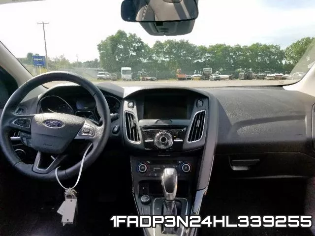 1FADP3N24HL339255_9.webp