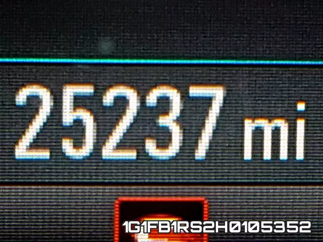 1G1FB1RS2H0105352