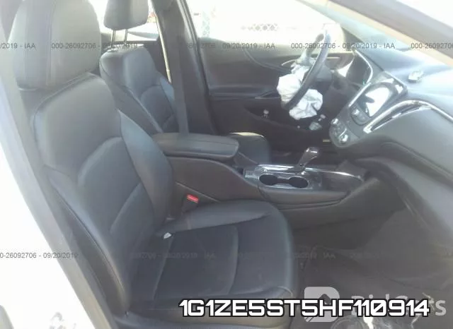 1G1ZE5ST5HF110914_5.webp
