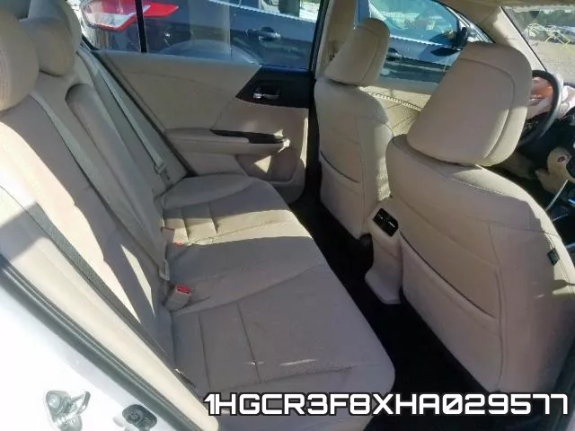 1HGCR3F8XHA029577_6.webp