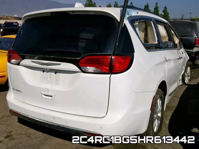 2C4RC1BG5HR613442_4.webp