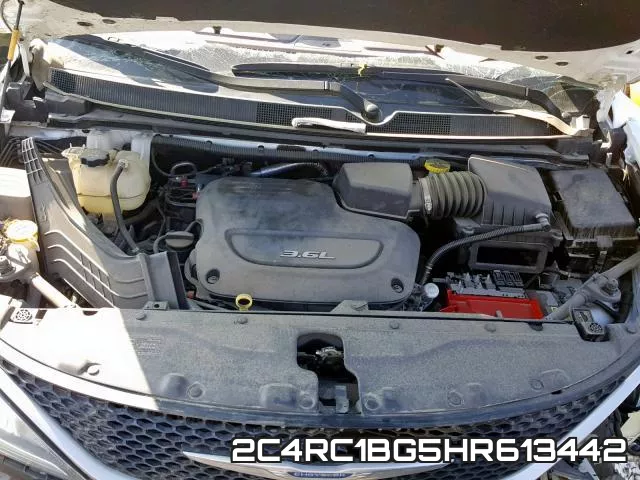 2C4RC1BG5HR613442_7.webp