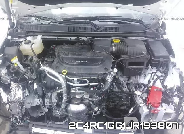 2C4RC1GG1JR193807_10.webp