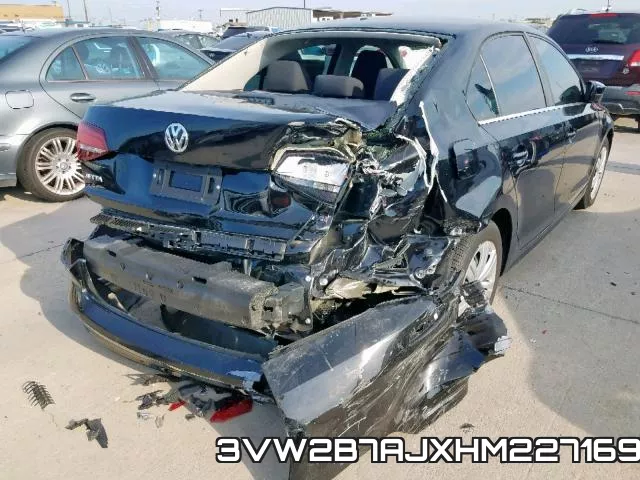 3VW2B7AJXHM227169