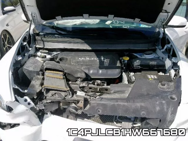 1C4PJLCB1HW667680_7.webp