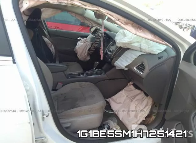 1G1BE5SM1H7251421_5.webp