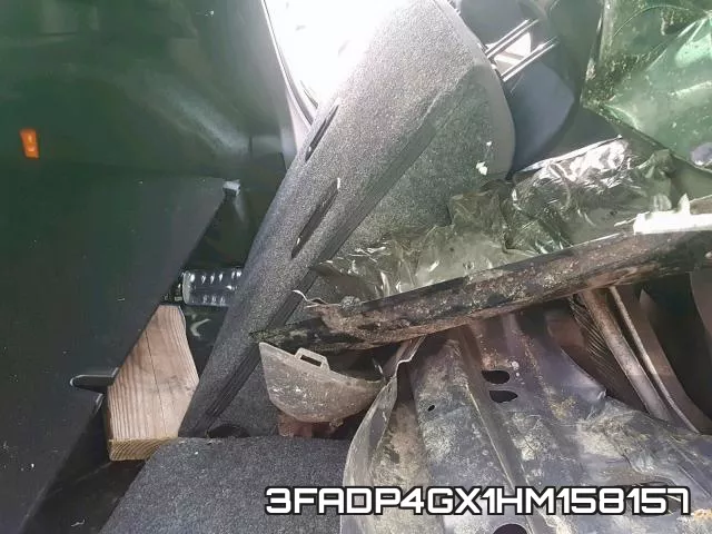 3FADP4GX1HM158157_6.webp