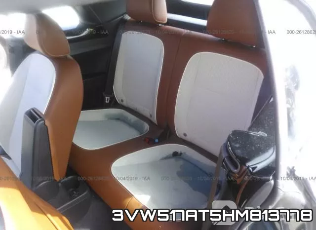 3VW517AT5HM813778_8.webp