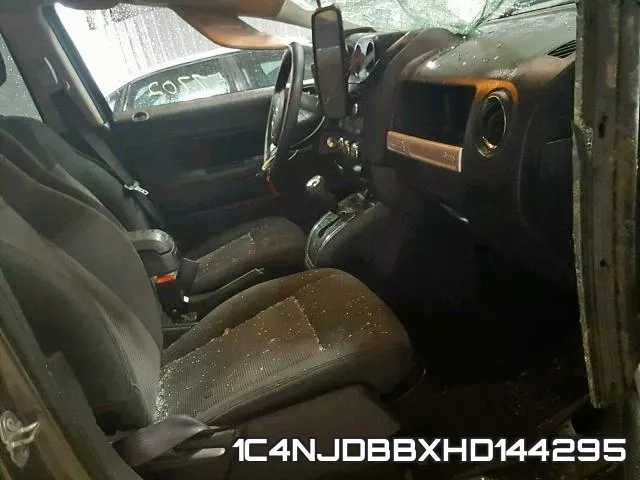 1C4NJDBBXHD144295