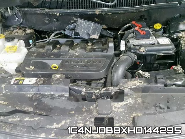 1C4NJDBBXHD144295_7.webp