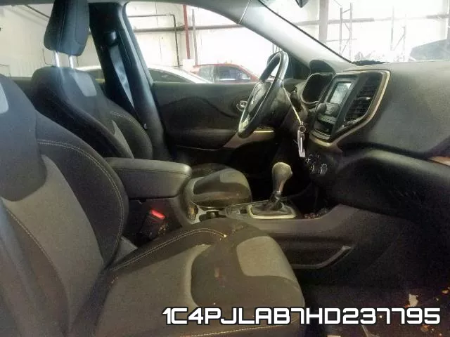 1C4PJLAB7HD237795_5.webp