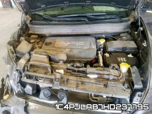 1C4PJLAB7HD237795_7.webp