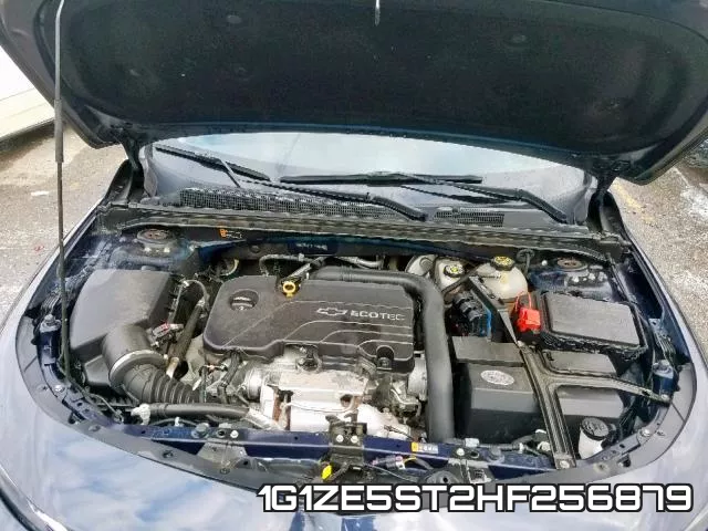 1G1ZE5ST2HF256879