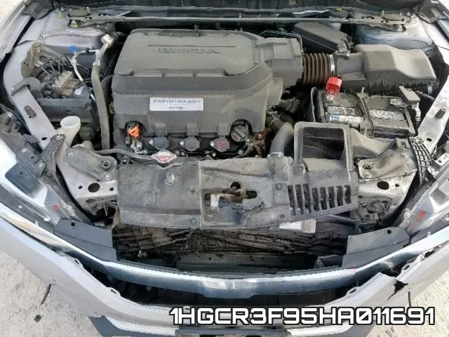 1HGCR3F95HA011691_7.webp