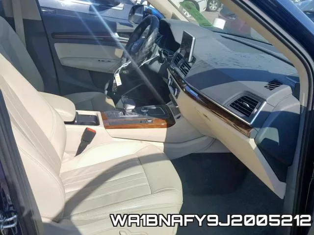 WA1BNAFY9J2005212_5.webp