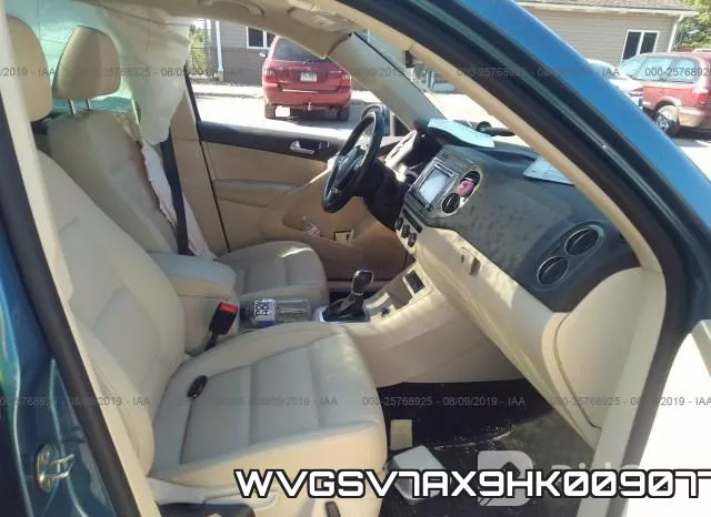 WVGSV7AX9HK009077