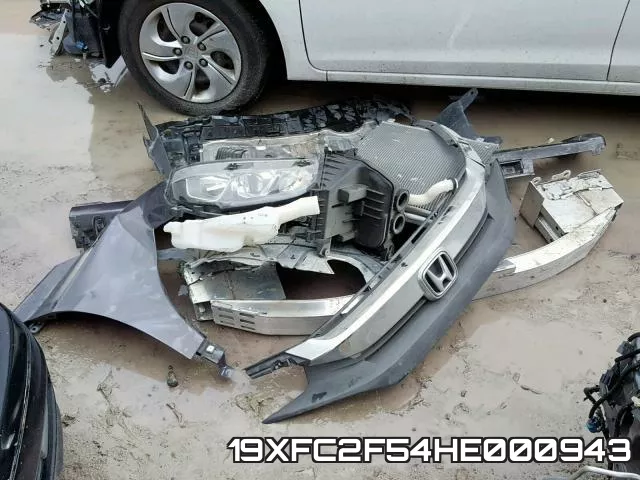 19XFC2F54HE000943_9.webp
