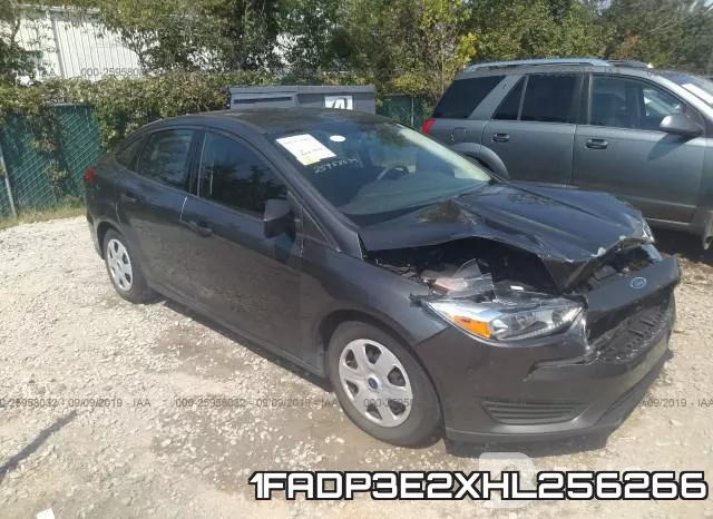 1FADP3E2XHL256266_1.webp