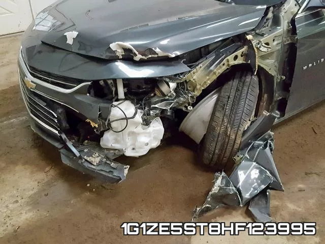 1G1ZE5ST8HF123995_9.webp