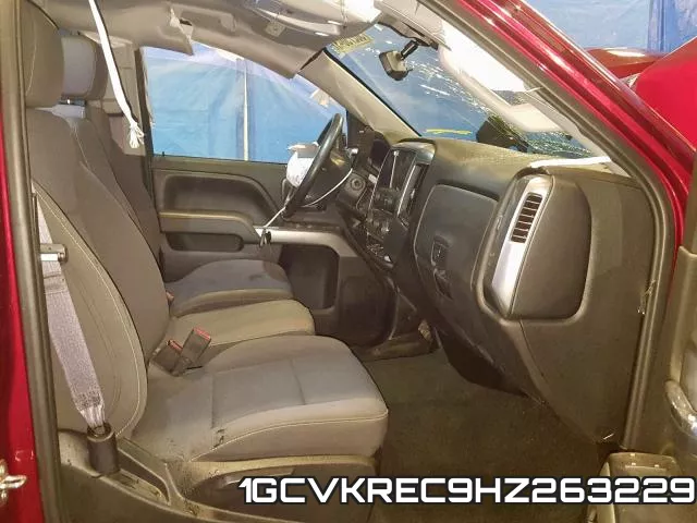 1GCVKREC9HZ263229_5.webp