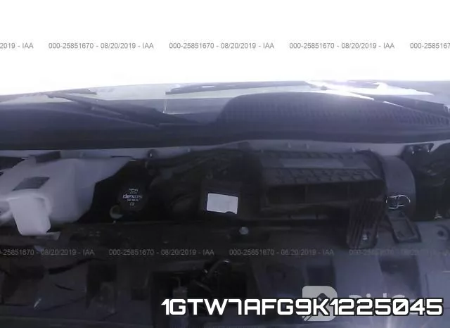 1GTW7AFG9K1225045_10.webp