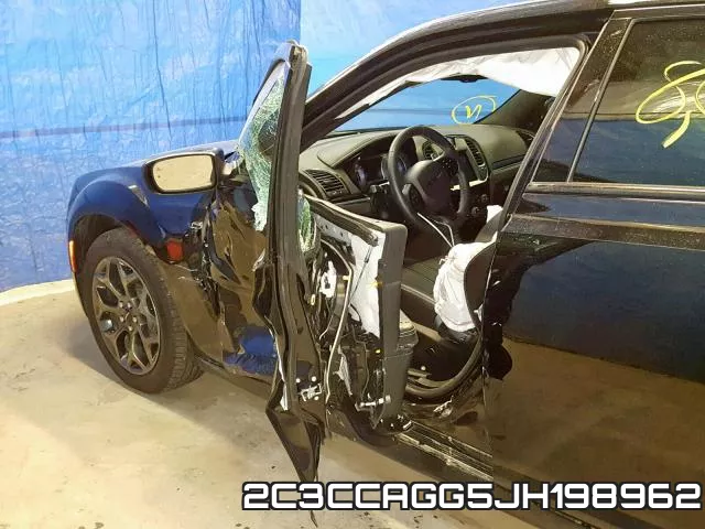 2C3CCAGG5JH198962_9.webp