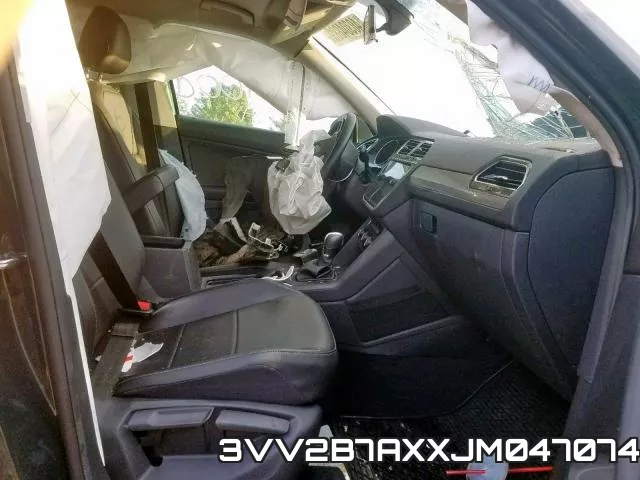 3VV2B7AXXJM047074