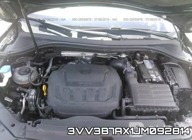 3VV3B7AX1JM092814_10.webp