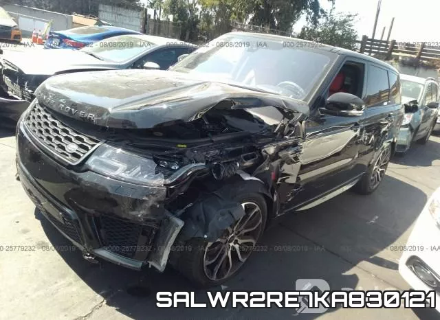 SALWR2RE7KA830121_2.webp