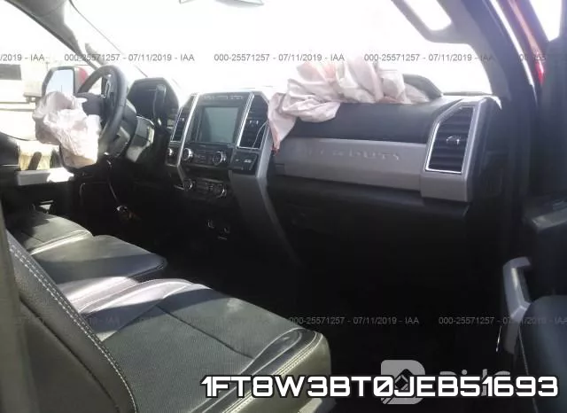 1FT8W3BT0JEB51693_5.webp